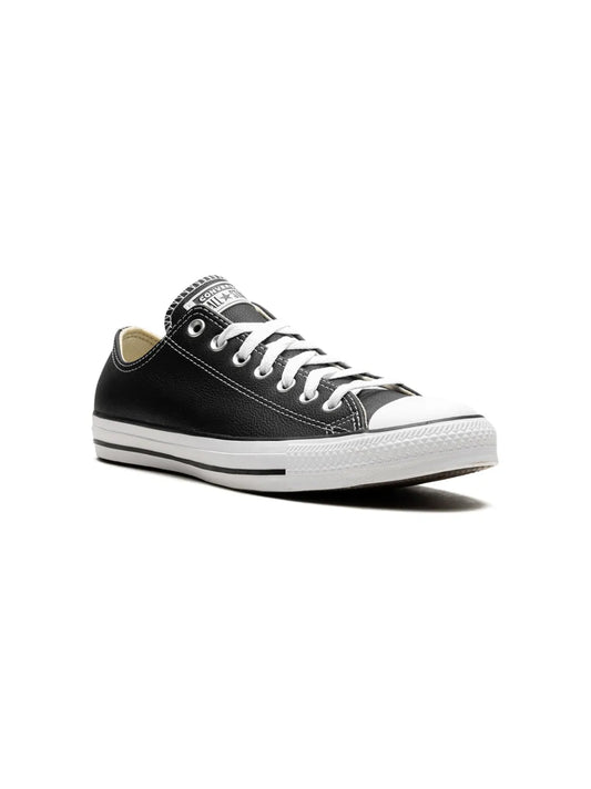 Converse Chuck Taylor Ox All Star Sneakers