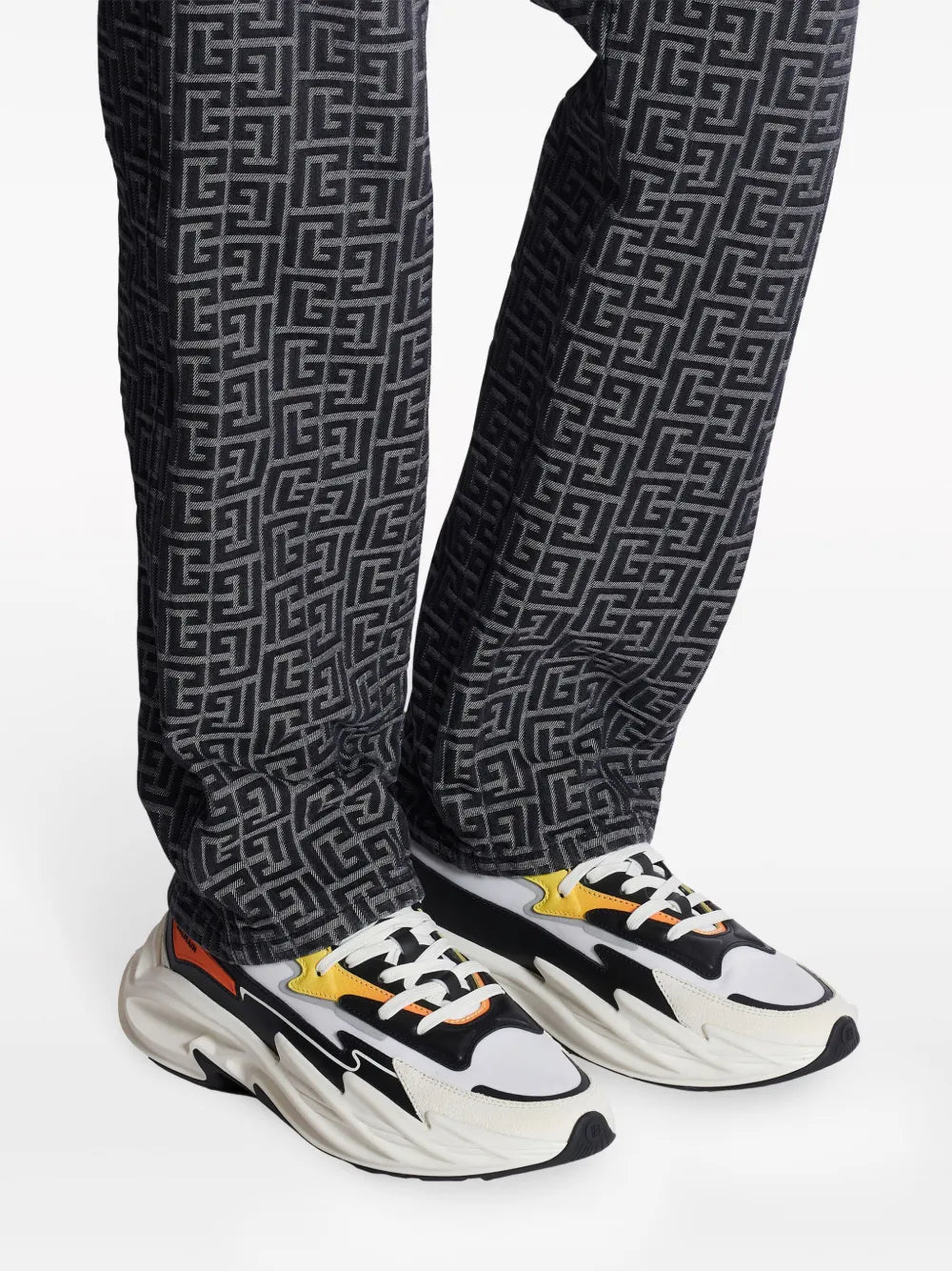 Balmain Run-Row Embossed-Logo Trainers