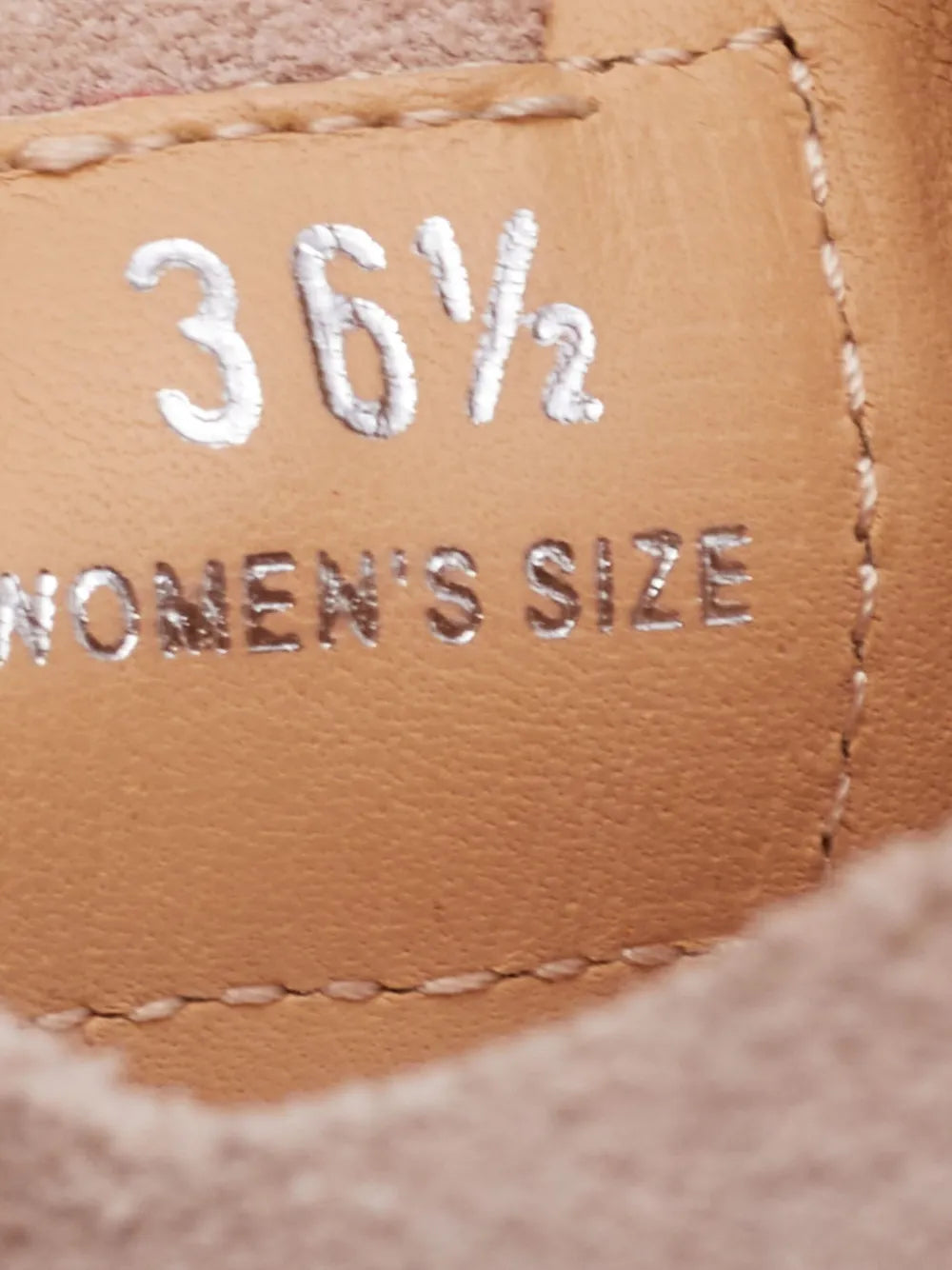 Tod's Vintage Pre-Owned Suede Perforated