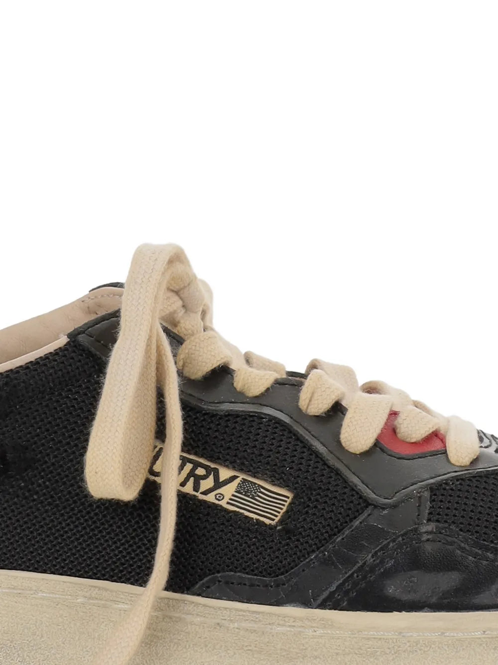 Autry Medalist Low Super Vintage Sneakers